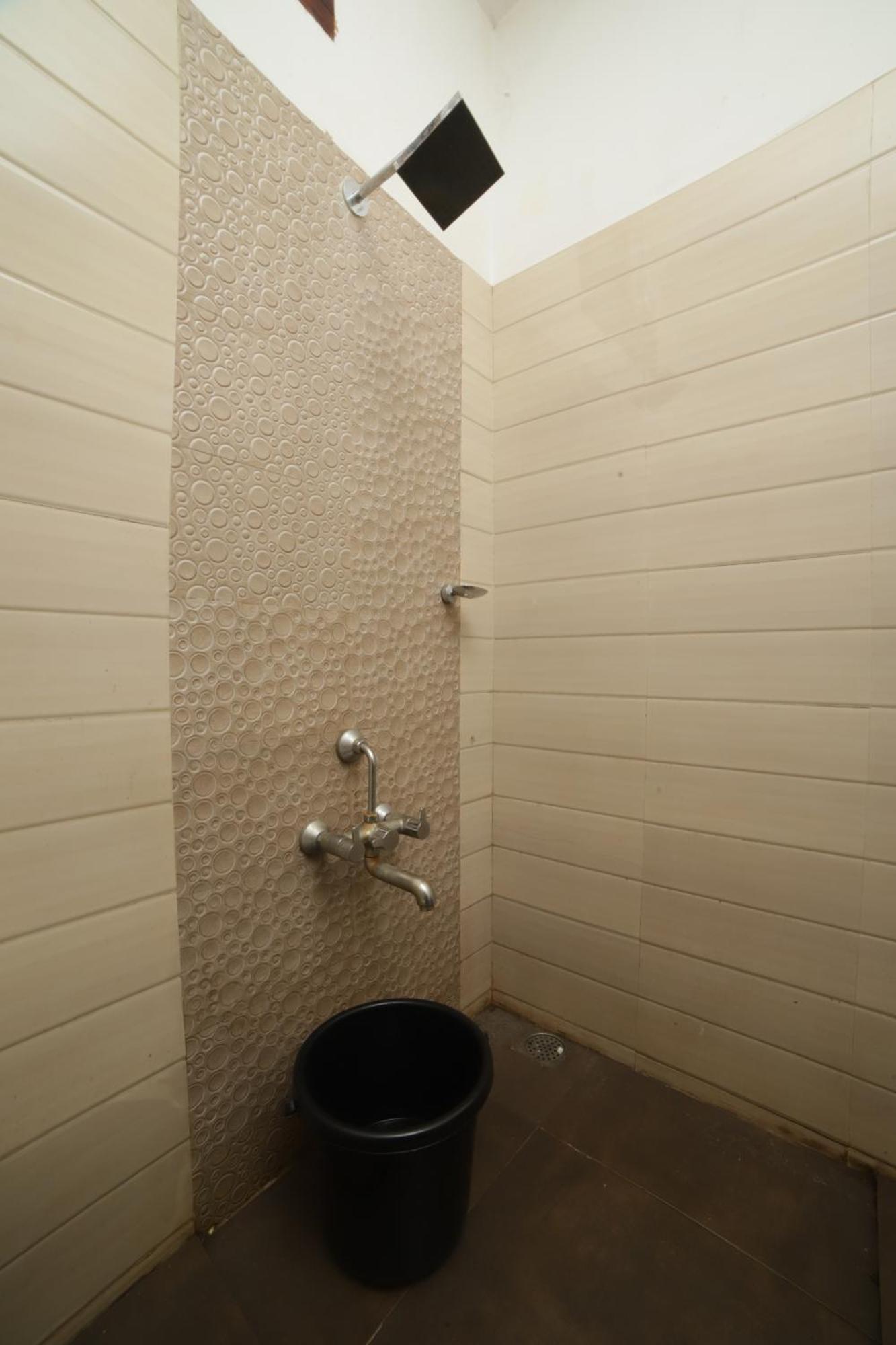 Eagle Woods Kookal Bed & Breakfast Kukkal Exterior photo